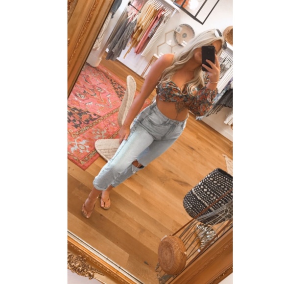 Floral Print Asymmetrical One Sleeve Crop Top - Picture 10 of 10